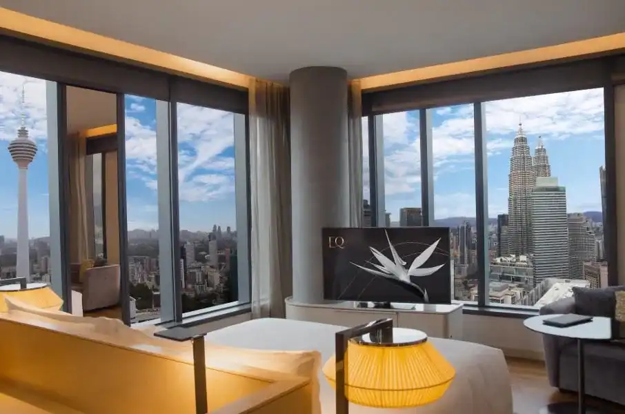 فندق اي كيو (EQ) (2)